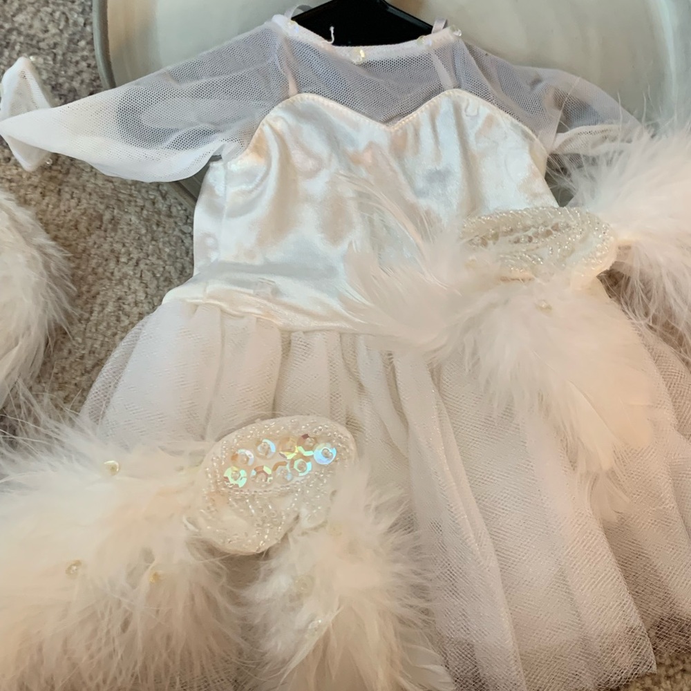 Authentic Pleasant Co American Girl Swan Lake Ballerina Outfit and Leotard - Picture 3 of 8